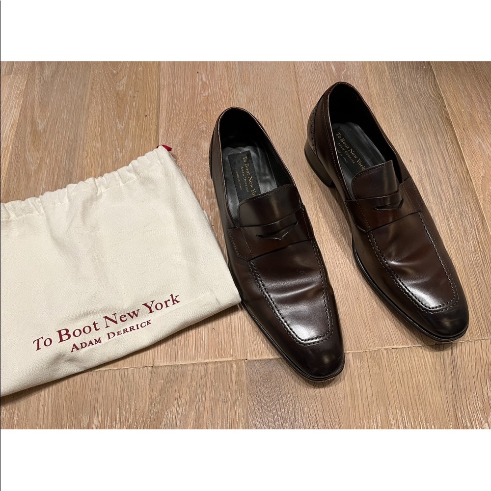 To boot dark brown shoes